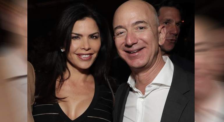 bezos-sanchez770.jpg