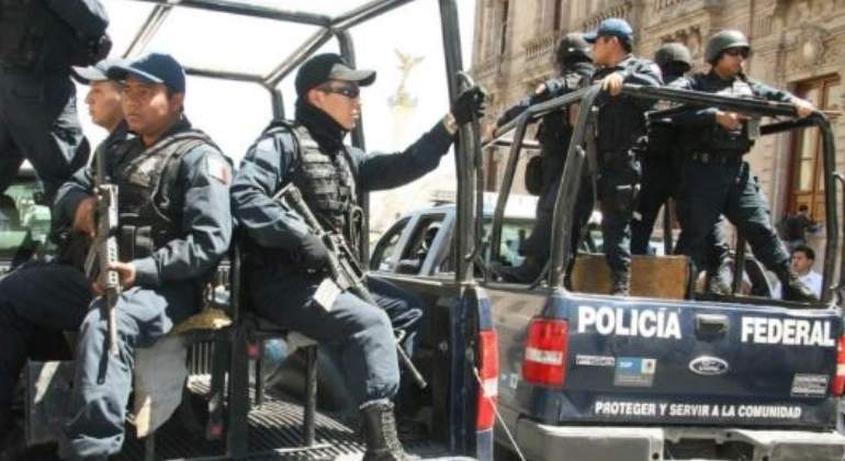policia-federal-amlo-altura.jpg
