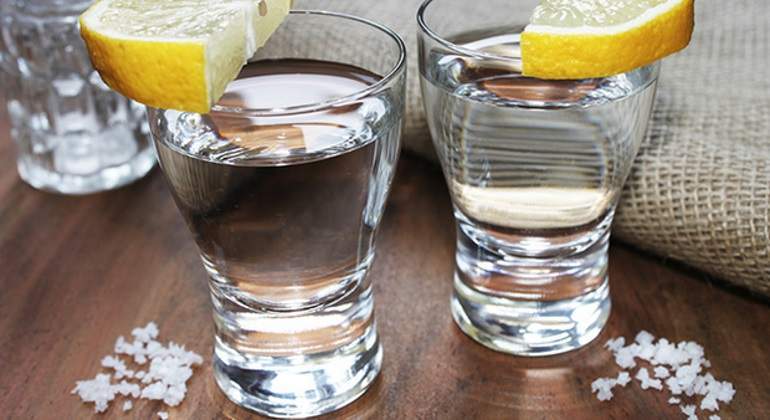 mezcal-770-420-istock.jpg