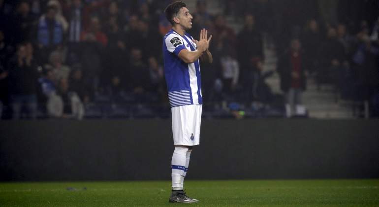 Hector-Herrera-reuters.jpg