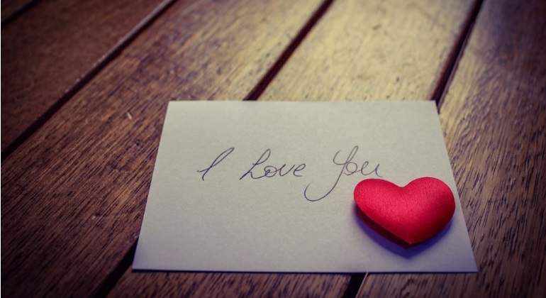 te-amo-770-istock-amor-amistad.jpg