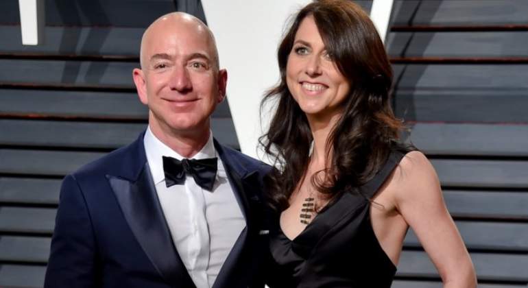 bezos-rica770.jpg