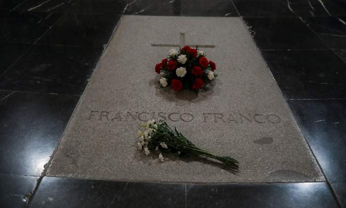 tumba-franco-valle-caidos-reuters.jpg