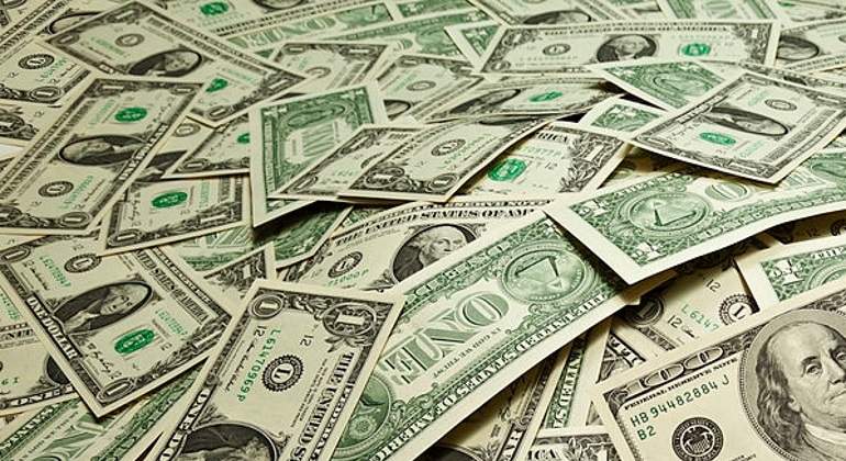 Dolares-getty-770.jpg