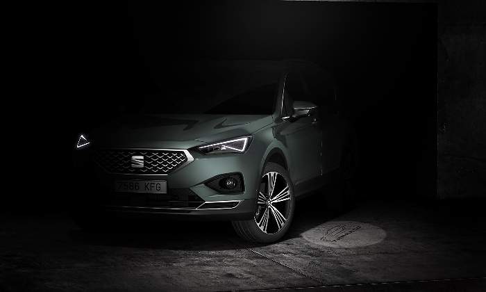 seat-tarraco-teaser-01.jpg
