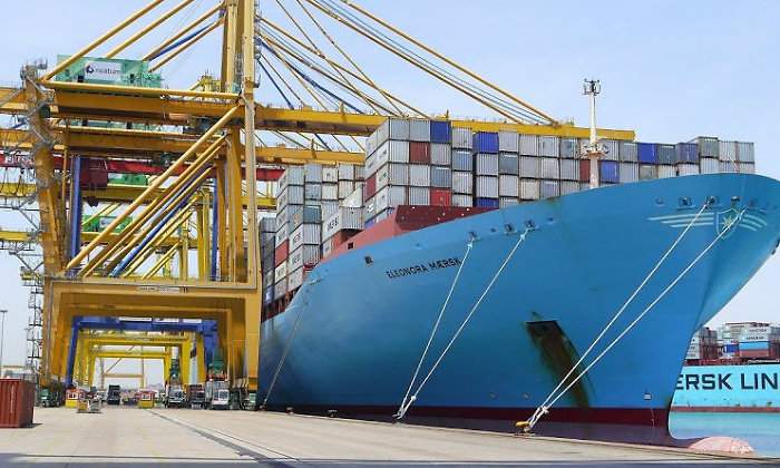 MAERSK-Puerto-valencia-7.jpg