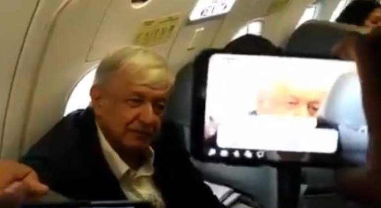 amlo-avion-aeropuerto-chiapas.jpg