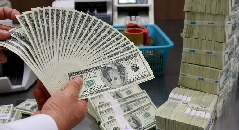 dolar-abanico-efe.png