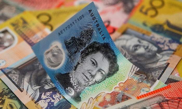 dolares-australianos-billetes-dinero-australia-reuters-770x420.jpg