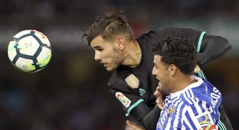 Theo-Salta-Vela-Real-Sociedad-2017-efe.jpg