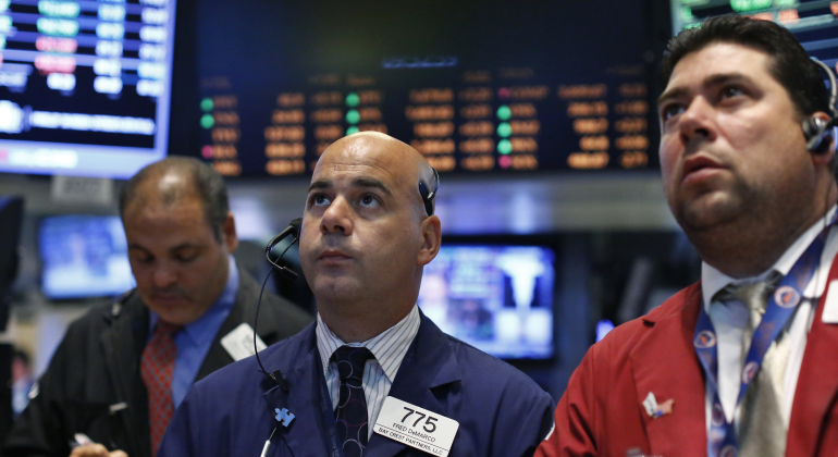 WALL-STREET-REUTERS-770.png