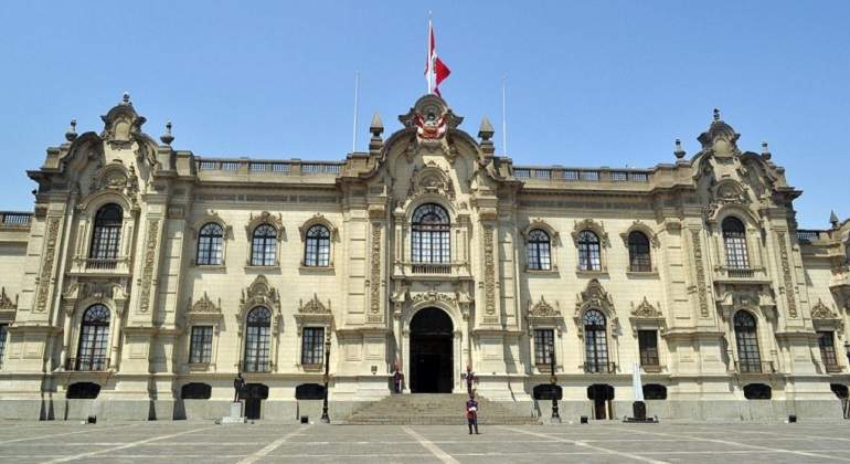 palacio770.jpg