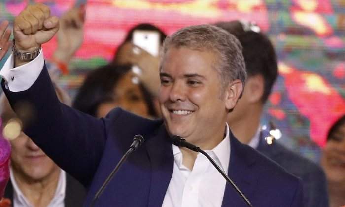 duque-ivan-mano-770.jpg