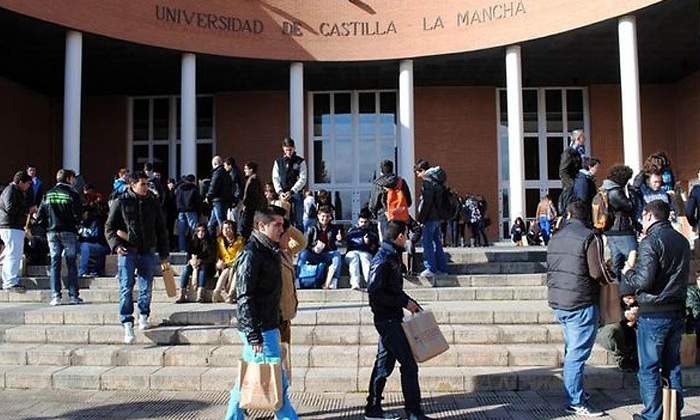 uclmm
