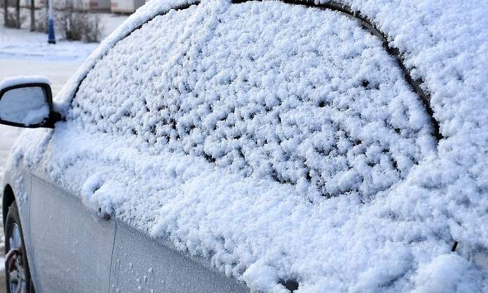 coche-nieve-dreamstime.jpg