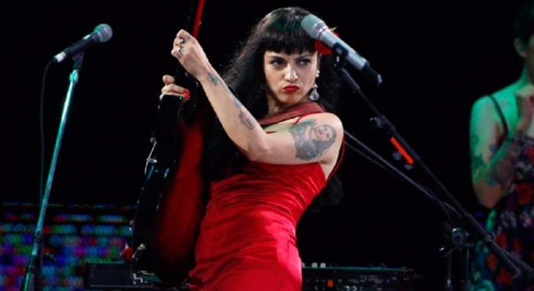 mon-laferte-festival-gnp.jpg