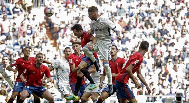 sergio-ramos-cabezazo-osasuna-efe.jpg