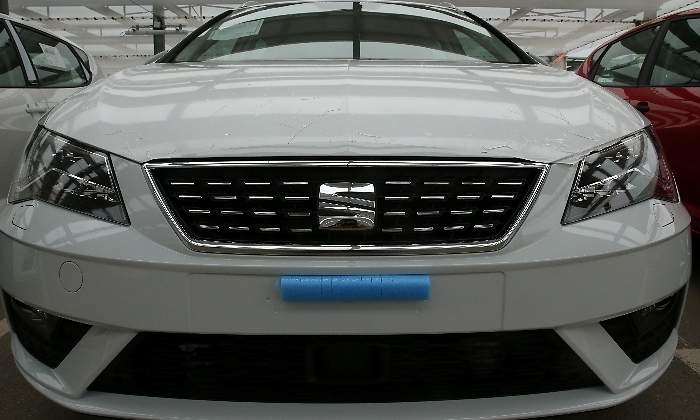 seat-logo-coche-reuters.jpg