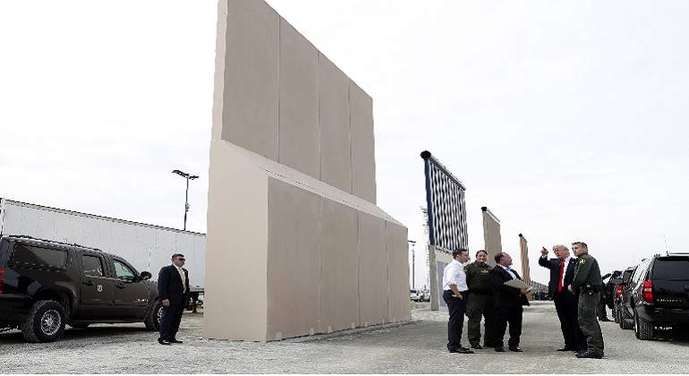 Prototipos-muro-Reuters-770.jpg