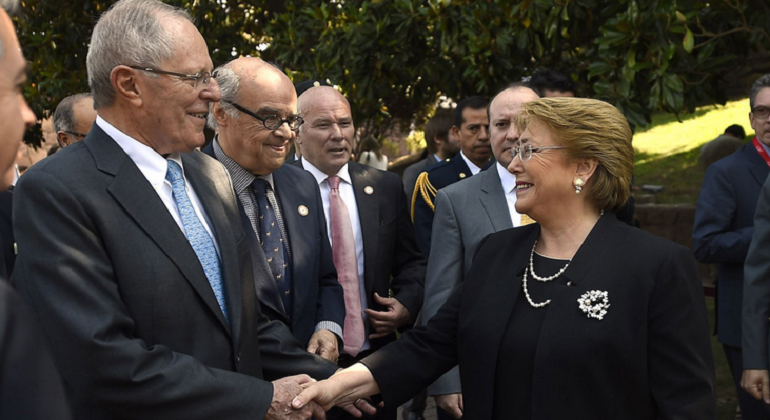 Bachelet encabezará histórico primer gabinete binacional junto a Presidente de Perú Bachelet encabezará histórico primer gabinete binacional junto a Presidente de Perú