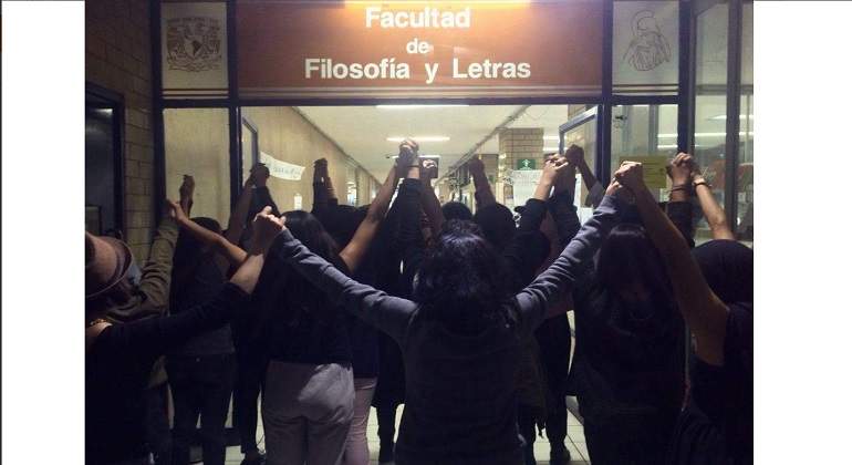 Alumnas hacen Alumnas hacen