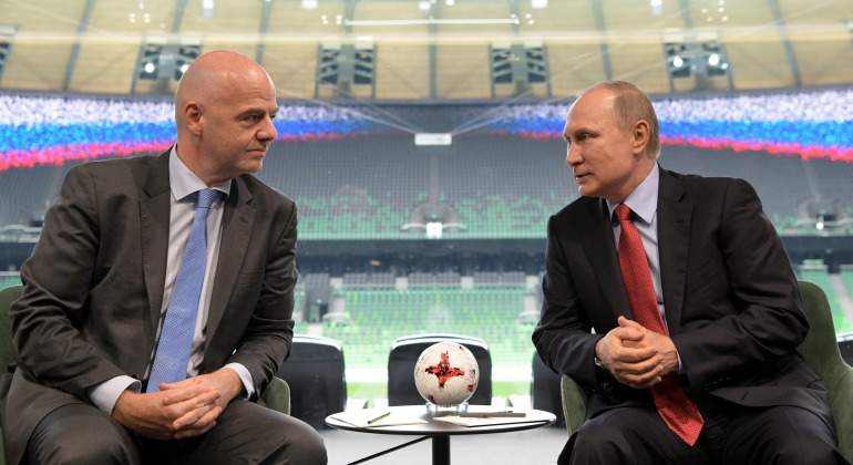 El presidente Putin acoge a Infantino en Krasnodar
