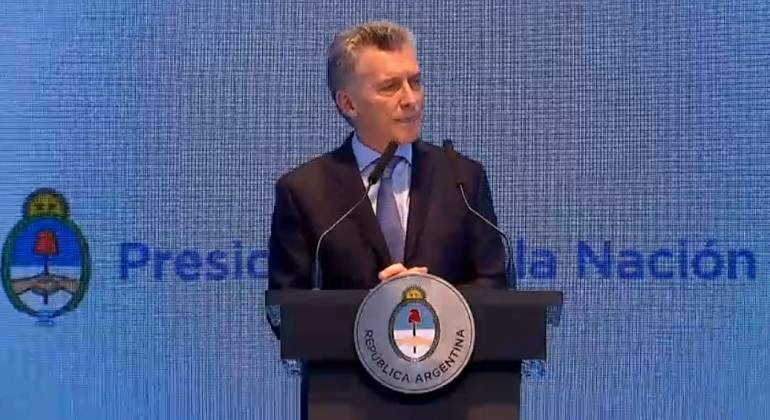 MacriPactoSocial770.jpg