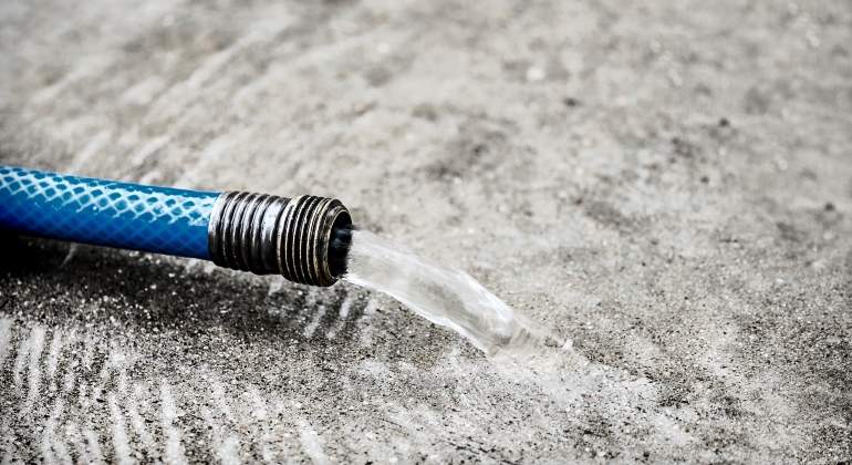 agua_manguera_istock.jpg