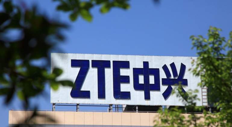 ZTE-REUTERS.jpg