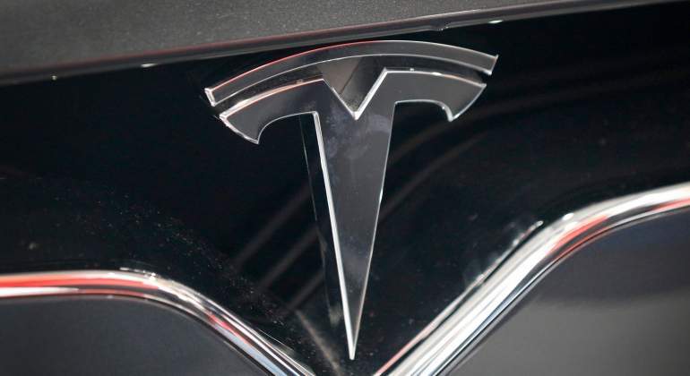 tesla-efe.jpg