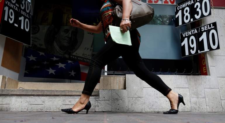 Firman norma para permitir participación de mujeres en cargos directivos