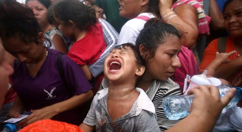 migrantes-tren-maya-amlo-sanchez-cordero.jpg