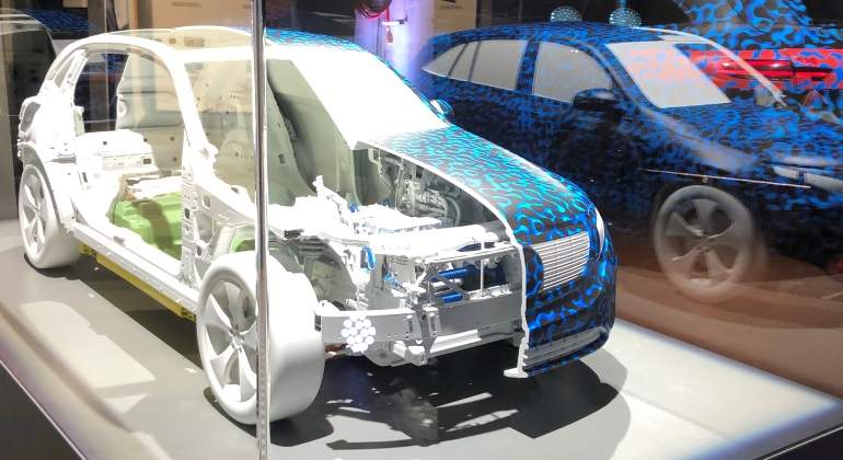 Daimler-Reuters.jpg