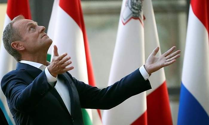 donald-tusk-oct18-efe.jpg