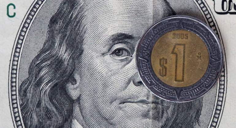 PESO-DOLAR-REUTERS-770.jpg