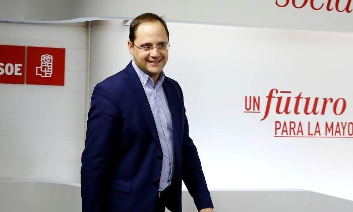 cesar-luena-psoe-efe.jpg