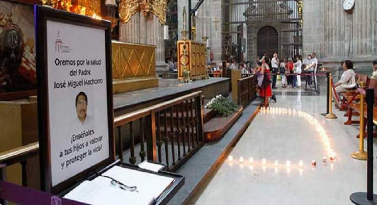 machorro-sacerdote-Ruido-en-la-REd-770-420.jpg