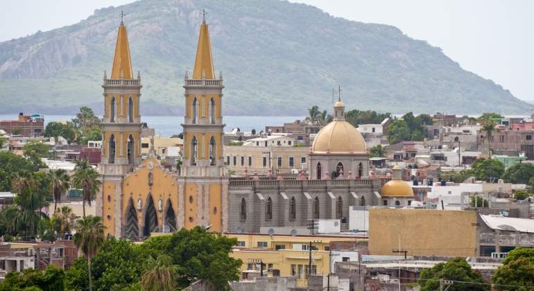 mazatlan-dreamstime.jpg