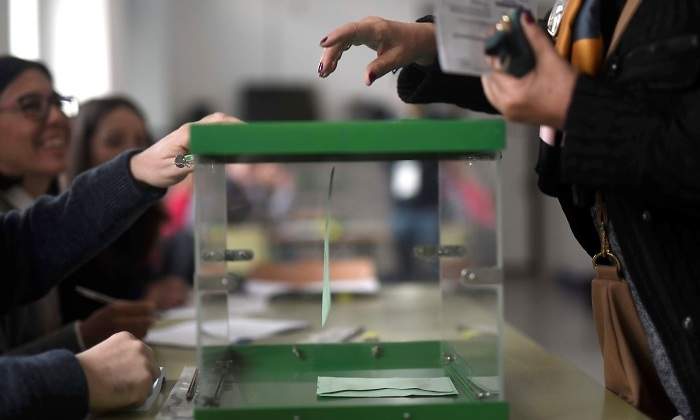 urna-elecciones-andalucia-efe.jpg