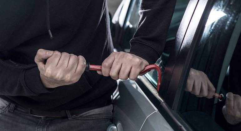 robo-coche-istock.jpg