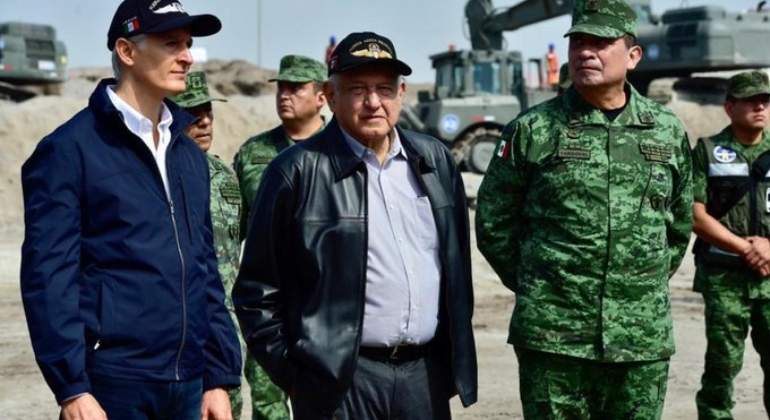 amlo-santa-lucia-avance.jpg
