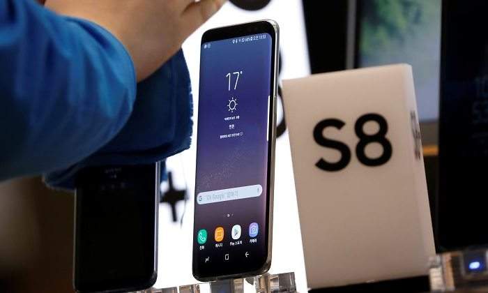 samsung-s8-mano.jpg
