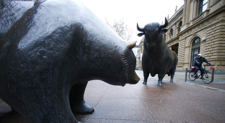 FRANKFURT-BEAR-MARKET-REUTERS-770.jpg