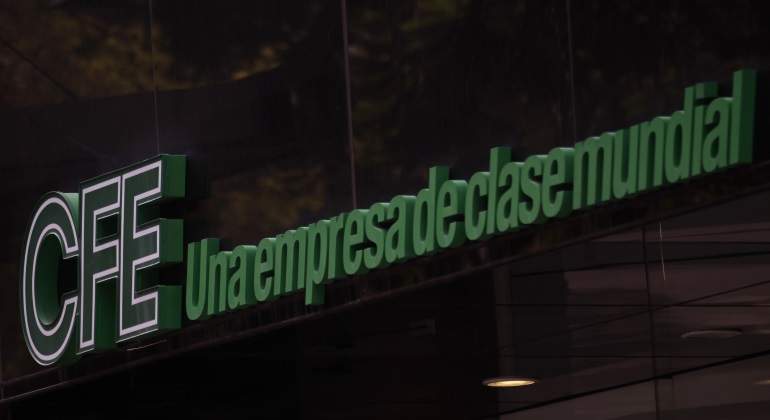CFE-Reuters.jpg