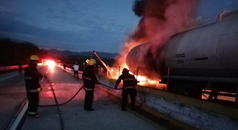 pipa-incendio-mardenoticiasgr-770-420.jpg