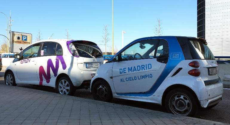 El carsharing a examen: ventajas e inconvenientes de Emov frente a Car2Go
