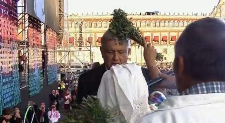 amlo-ritual-baston-de-mando.jpg