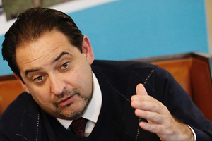 Formulan cargos contra eléctricas Enel y CGE por prolongado corte de suministro