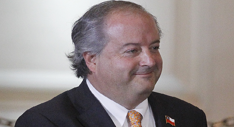 ministro-del-trabajo-mockeberg-efe.png