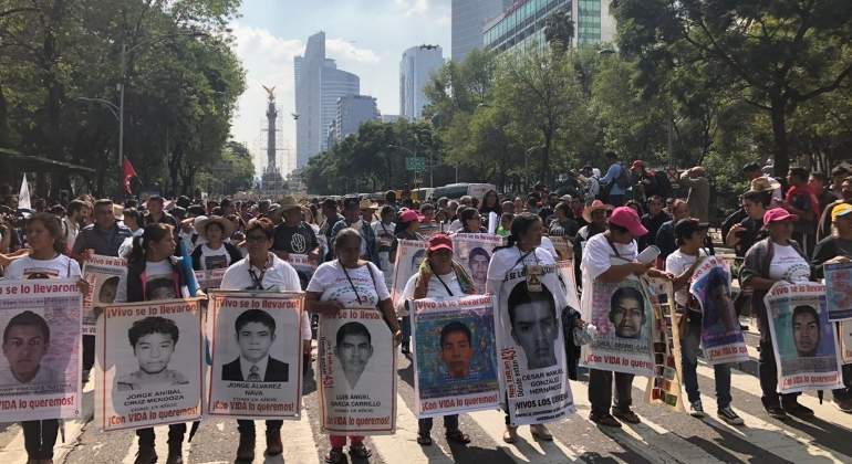 ayotzinapa-pgr-rosales.jpg